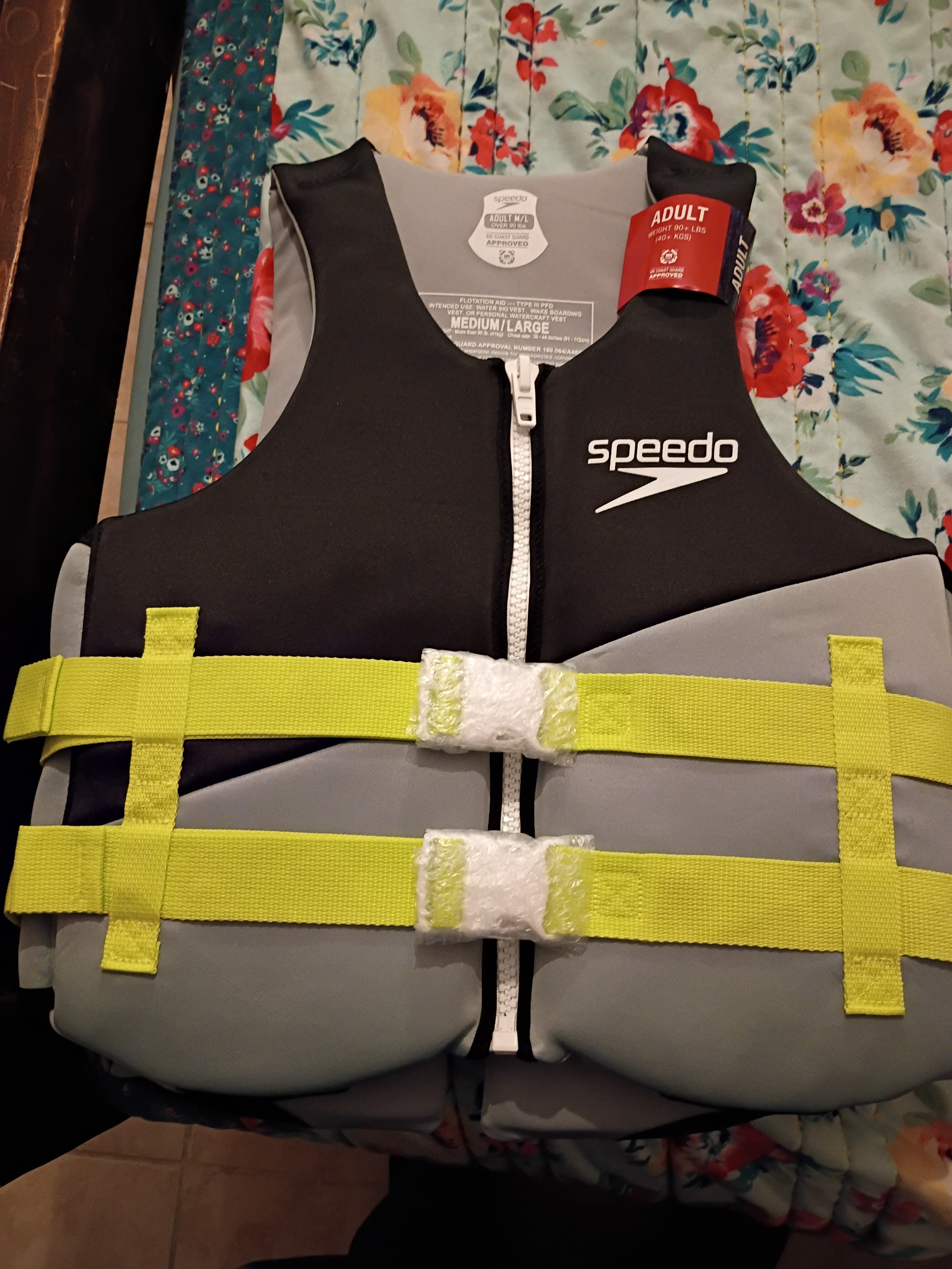 Speedo Adult Life Jacket M/L (Black/Gray)