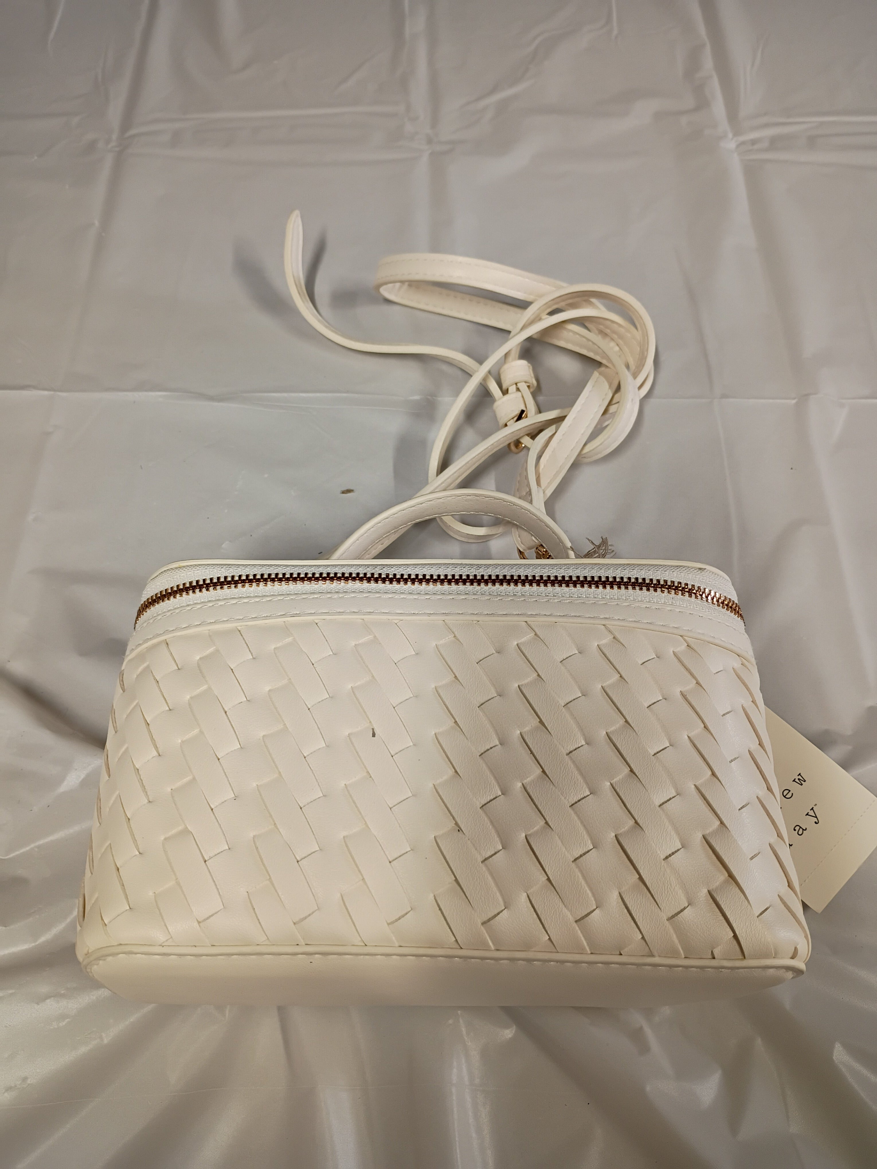 Crossbody purse
