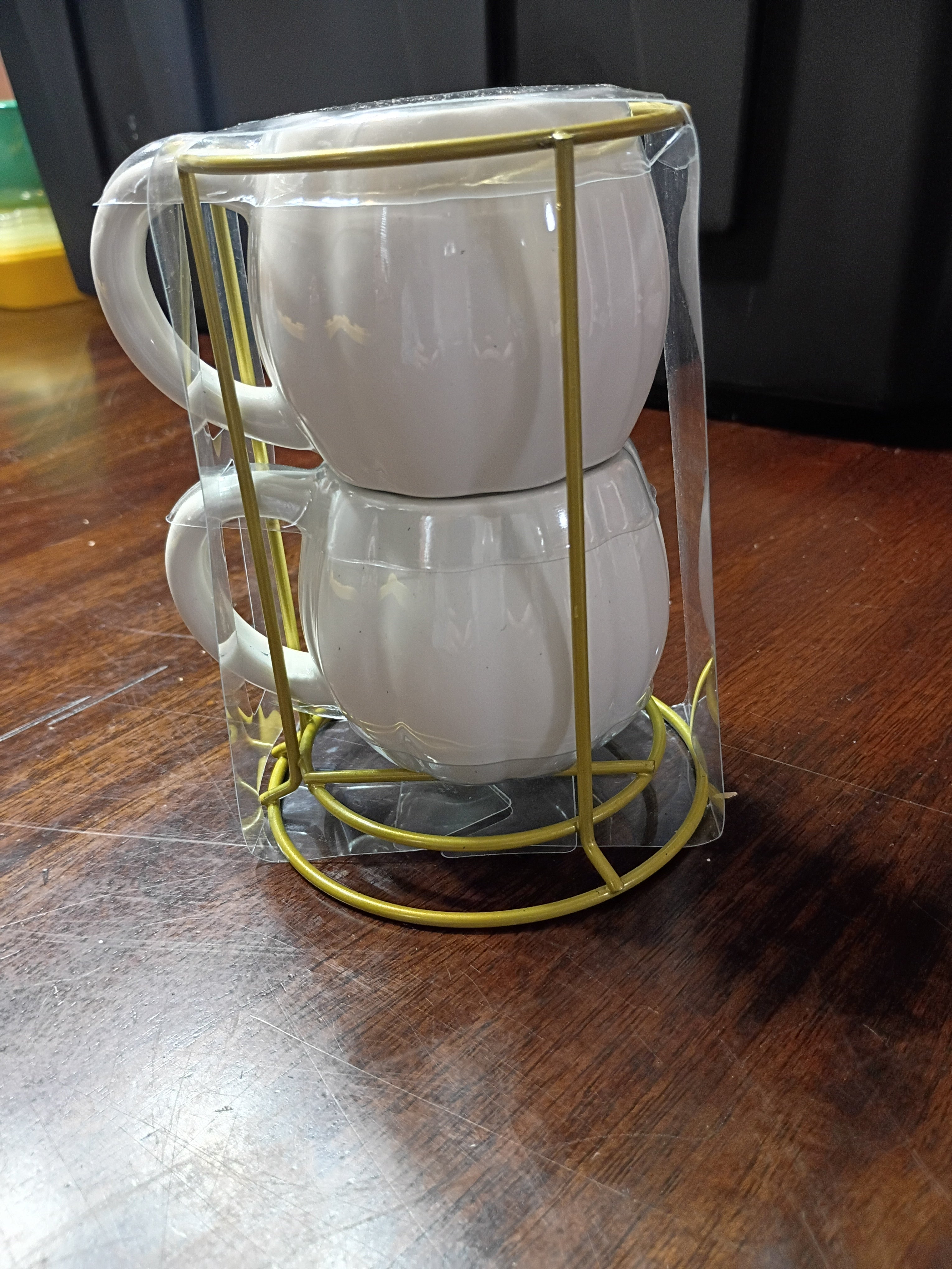 Small pumpkin mugs